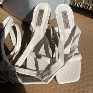 Steve Madden White Women's Sandals